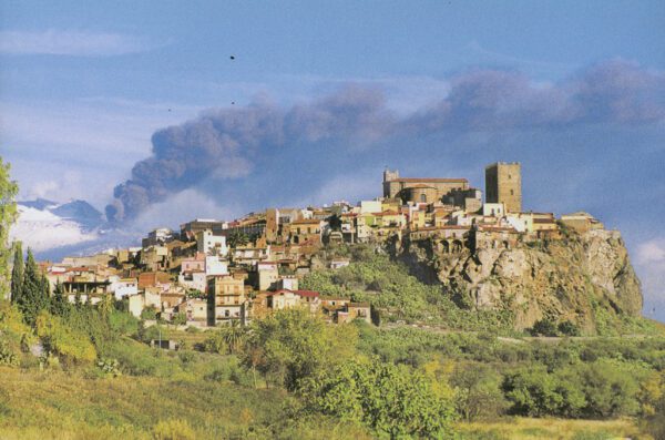 “Mount Etna Shows Off” © Richard Kynast. “While visiting my son at the naval air station on Sicily, Mt. Etna performed daily for me. The village in the foreground is where he was living at the time.” Approx.15.2x22.8cm / 6x9” on 11x14” Bergger COT320. Handcrafted alternative process photograph (original platinum with palladium solutions over pigment from a digital negative).
